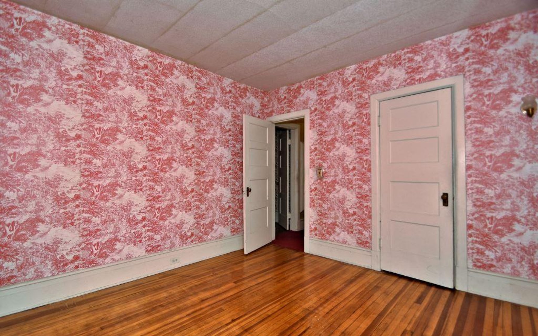 Image for Live and Online Real Estate Auction - Palmerton, PA: 11-20-19