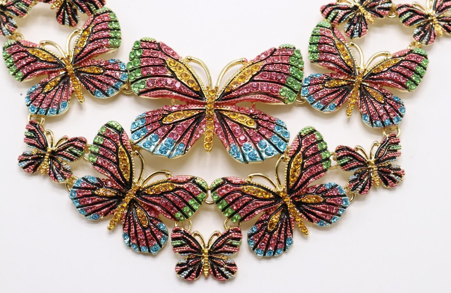 Image for Alderfer Online - Designer Costume Jewelry Auction: January 8, 2020 at 8:00 PM