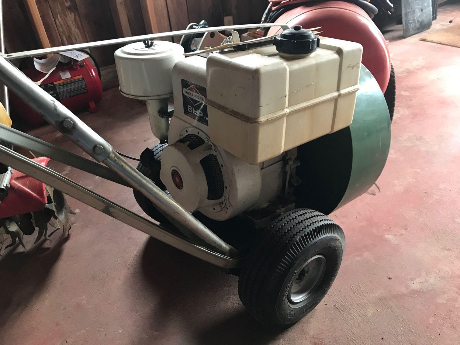 Image for Mighty Mac Leaf Blower