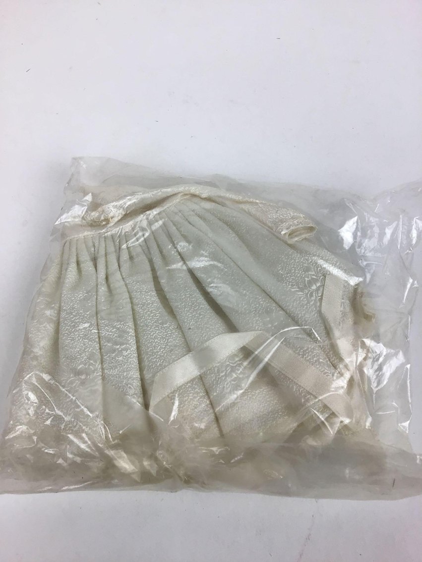 Image for MIB 1957 ADVERTISING DOLL.