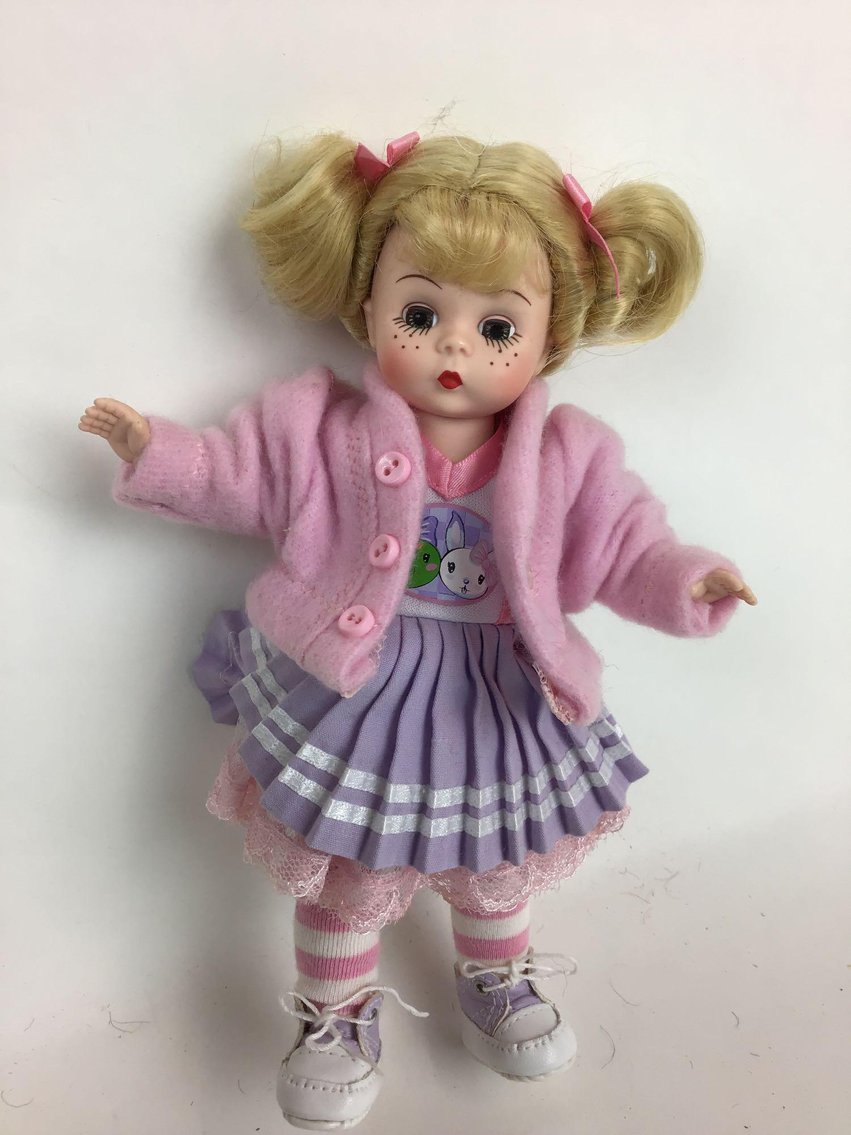 Image for LOT OF (3) MADAME ALEXANDER DOLLS.