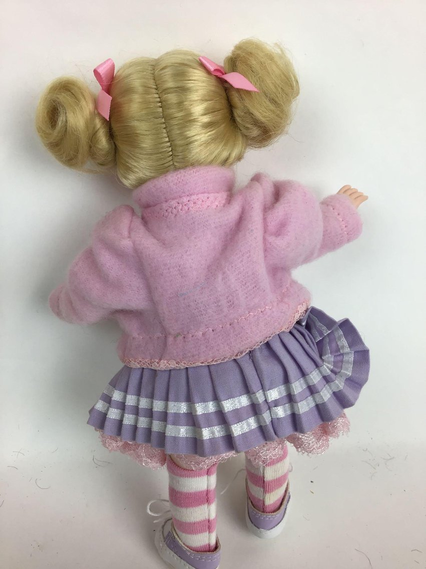 Image for LOT OF (3) MADAME ALEXANDER DOLLS.