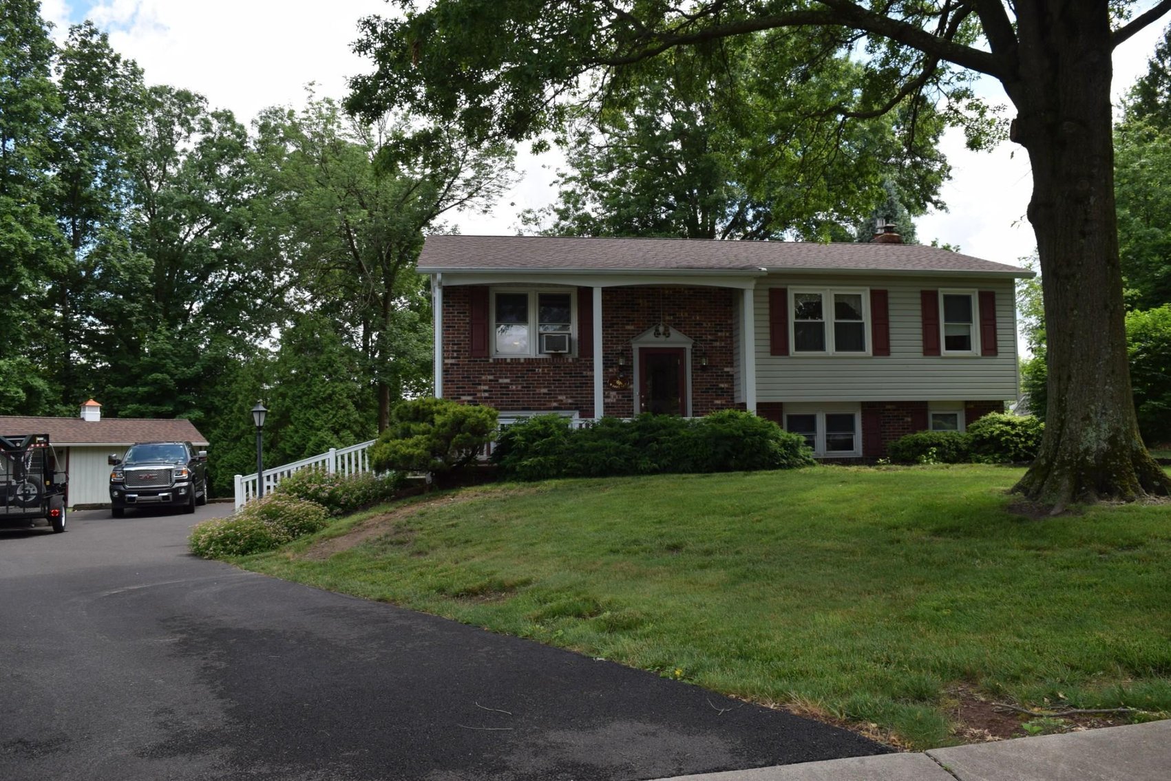 Image for Real Estate | 5 White Oak Lane, Sellersville, PA 18960 | July 15, 2020 at 6:00 PM