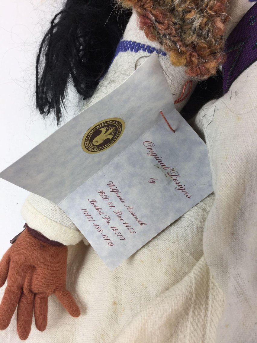 Image for LOT OF CLOTH DOLLS.