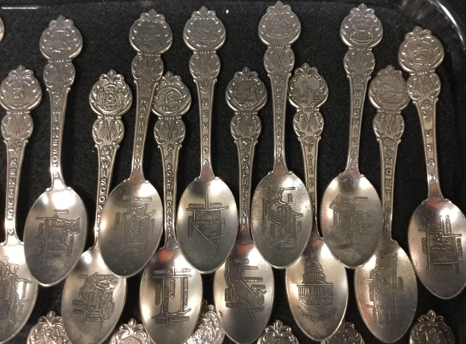 Image for American Collectors Guild Spoons