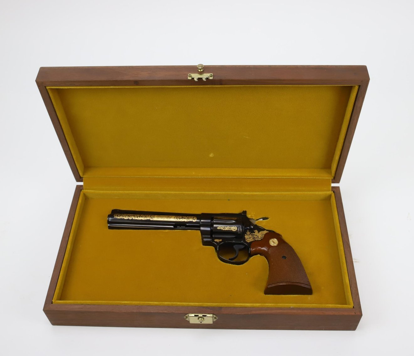 Image for Colt Diamondback Special Edition double action revolver.