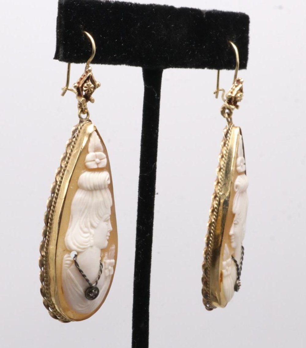 Image for 14KY Gold Shell Cameo and Diamond Earrings