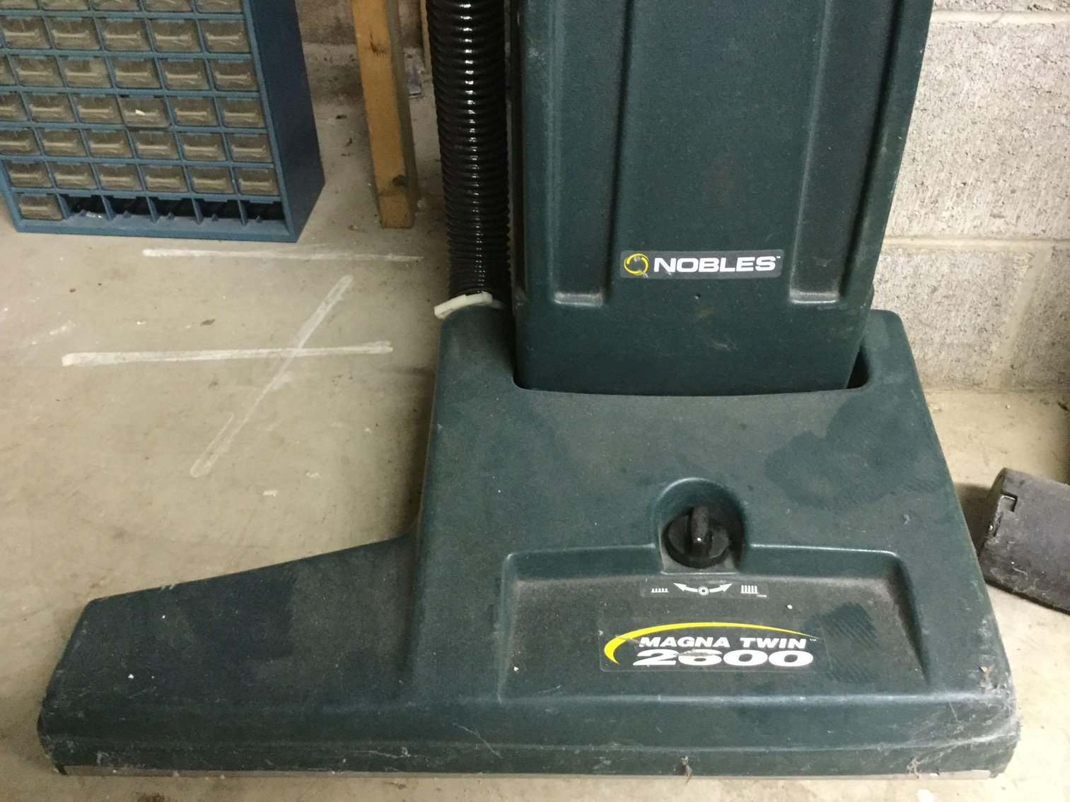 Image for Nobles Magna Twin 2600 Commercial Vacuum Cleaner