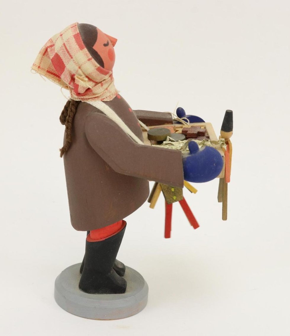 Image for LOT OF DOLLS REPRESENTING OTHER COUNTRIES.