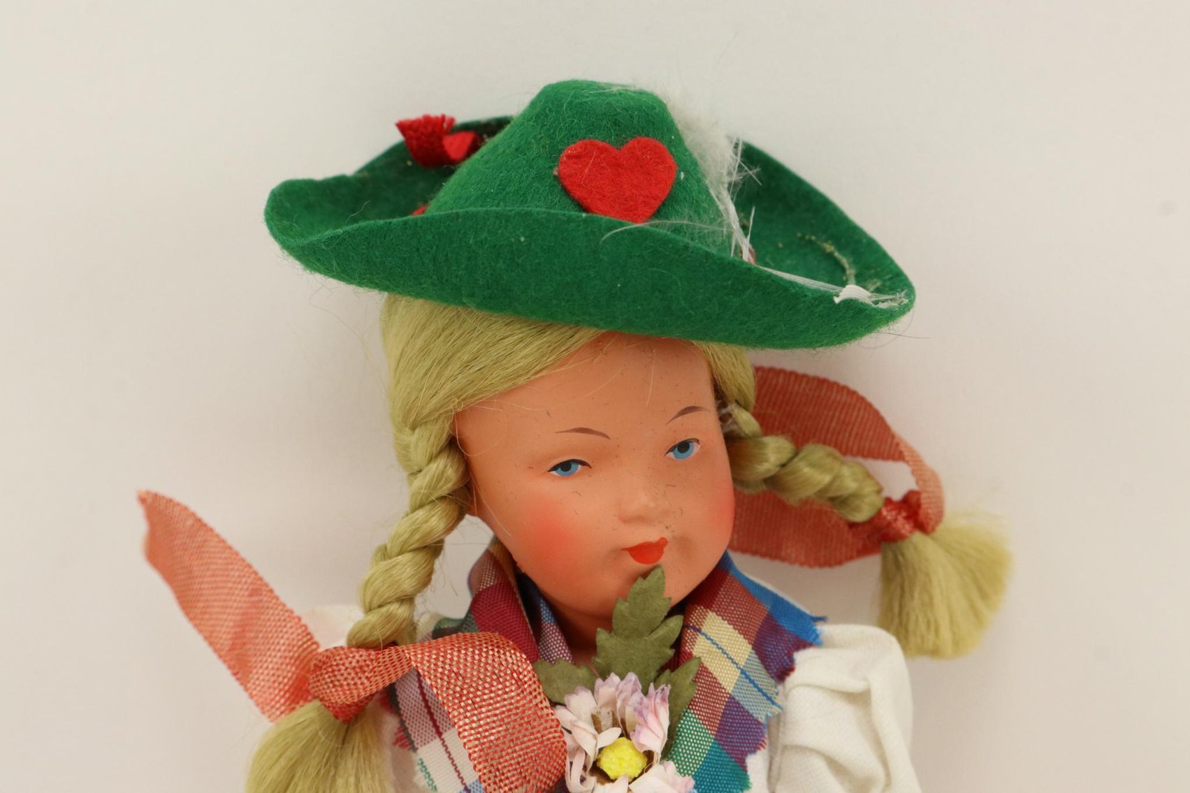 Image for LOT OF DOLLS REPRESENTING OTHER COUNTRIES.