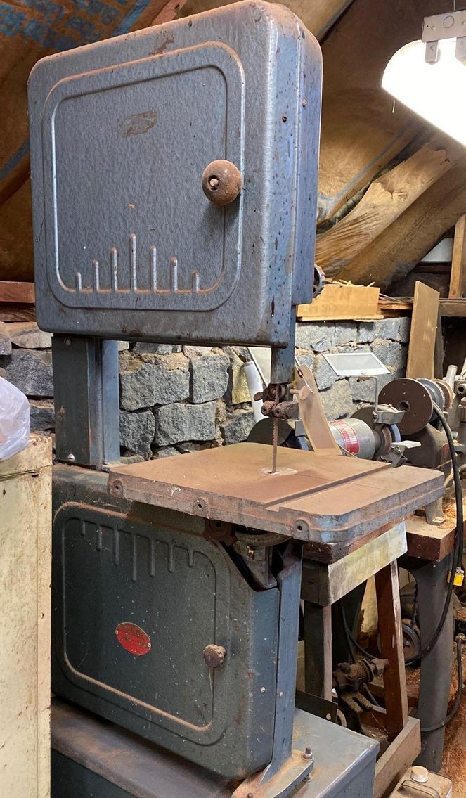 Image for Sprunger Bandsaw with Dayton Electric Motor