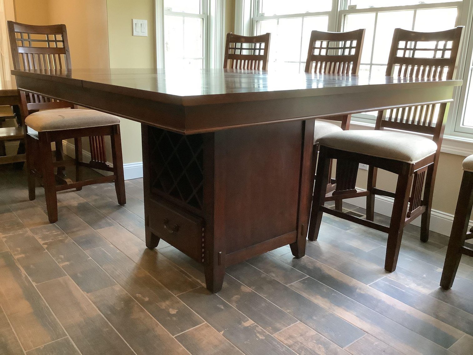 Image for Broyhill Pub Table & Chairs