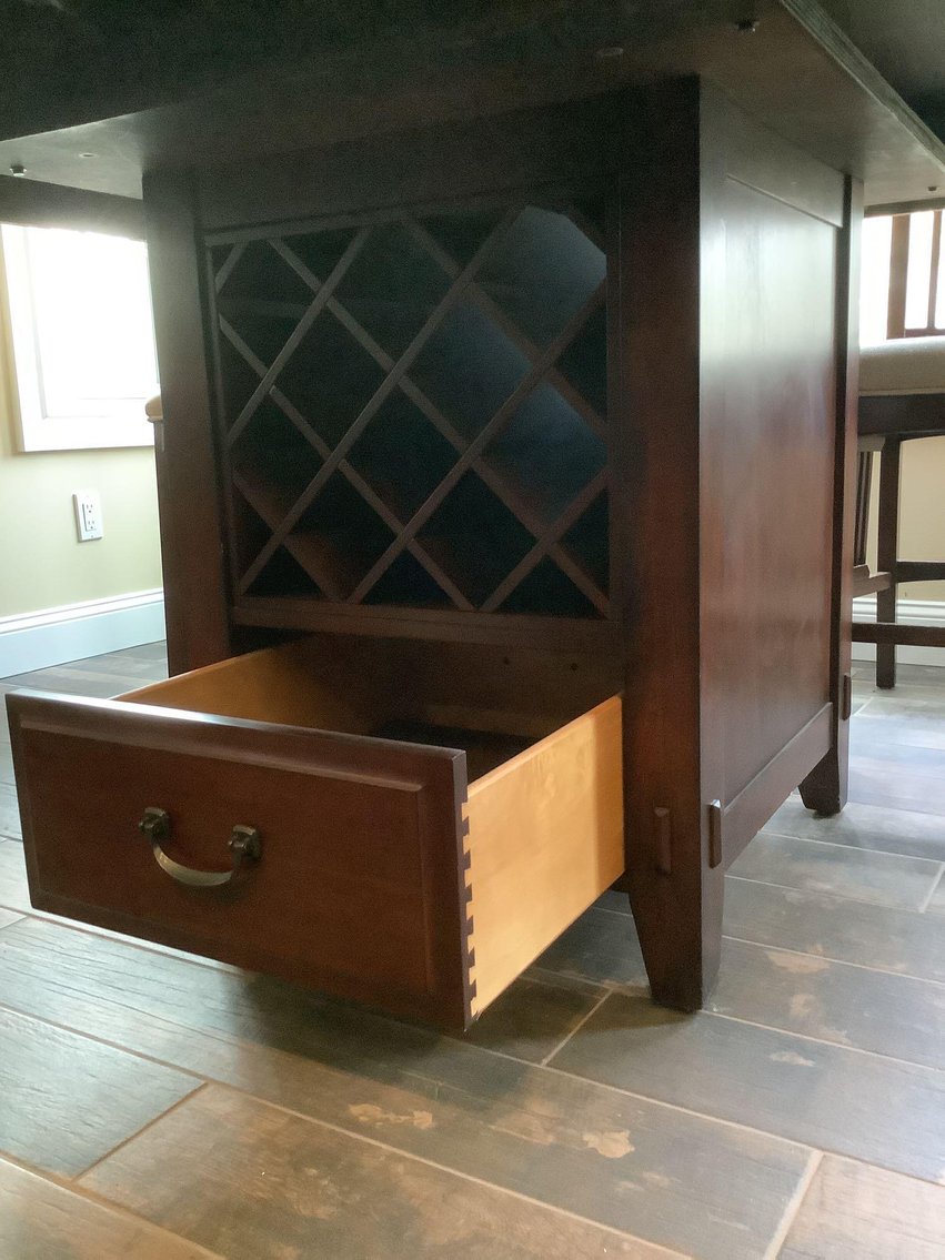 Image for Broyhill Pub Table & Chairs