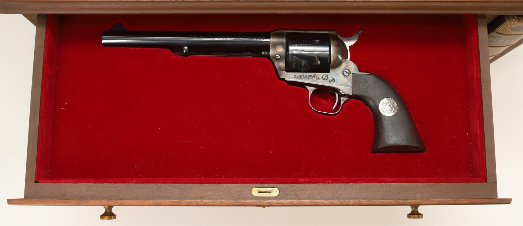 Image for Colt American Heritage Bicentennial 1776-1976 3 Gun Cased Set