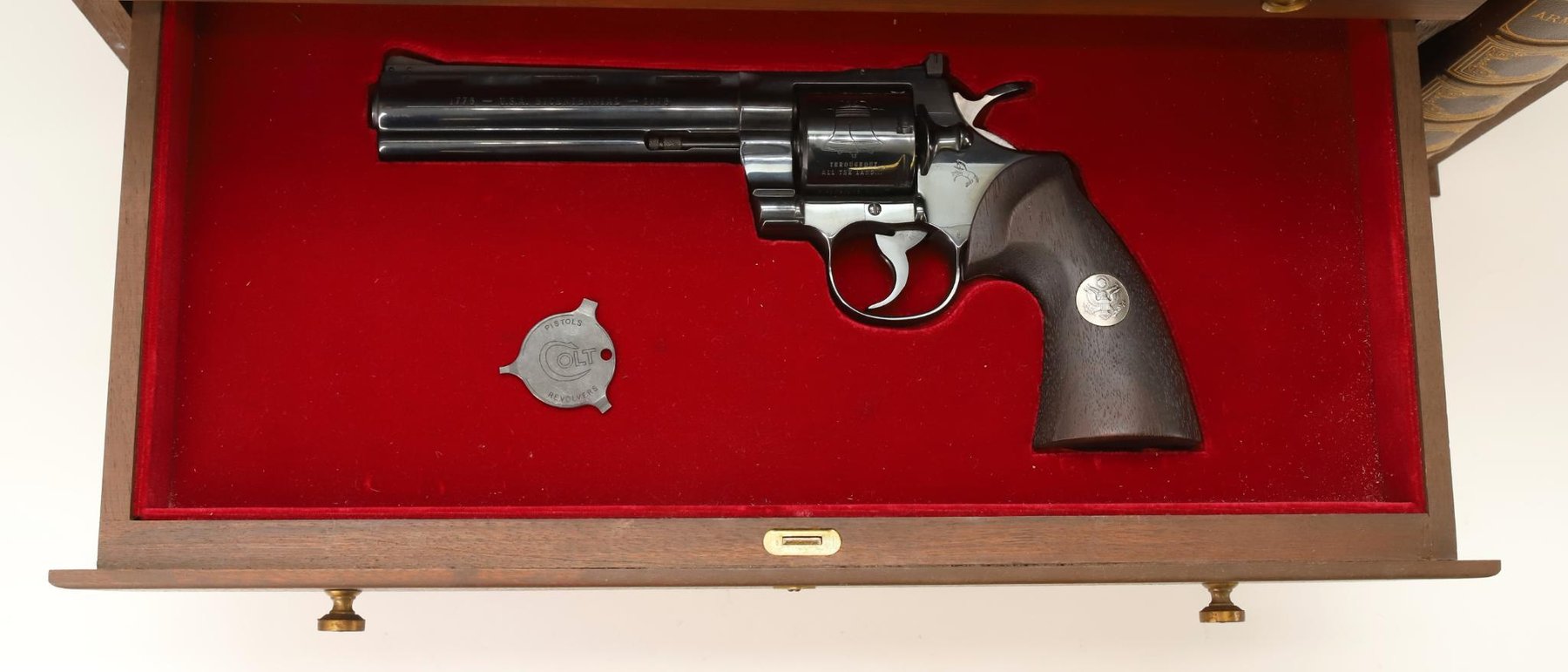 Image for Colt American Heritage Bicentennial 1776-1976 3 Gun Cased Set