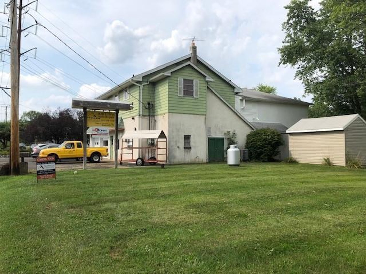 Image for Commercial Real Estate | Frey Auto Repair Shop | 1669 N. Old Bethlehem Pike, Quakertown, Pa. 18951 | November  4, 2021 at 4:00 PM