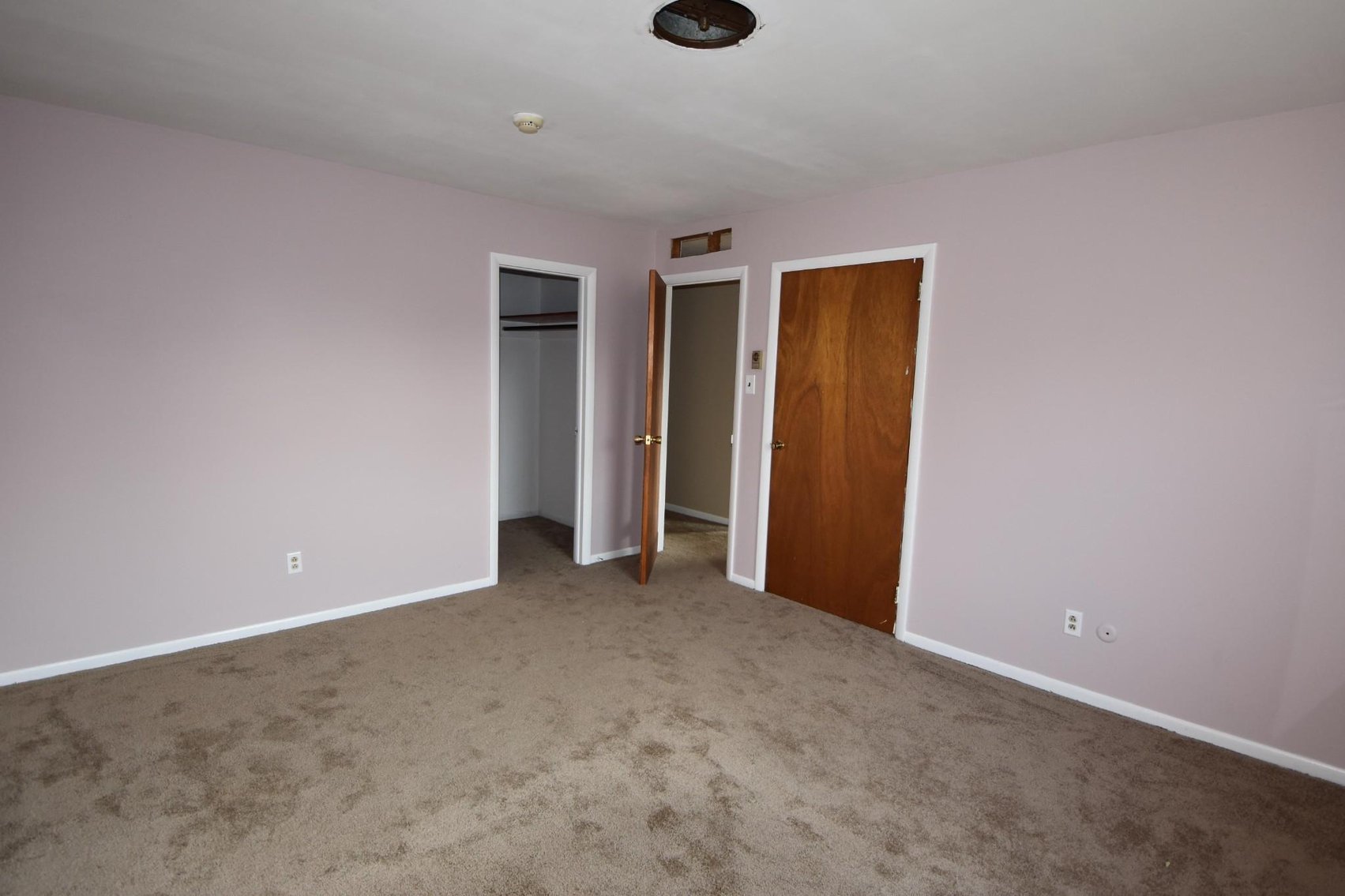 Image for Commercial Real Estate | Frey Auto Repair Shop | 1669 N. Old Bethlehem Pike, Quakertown, Pa. 18951 | November  4, 2021 at 4:00 PM