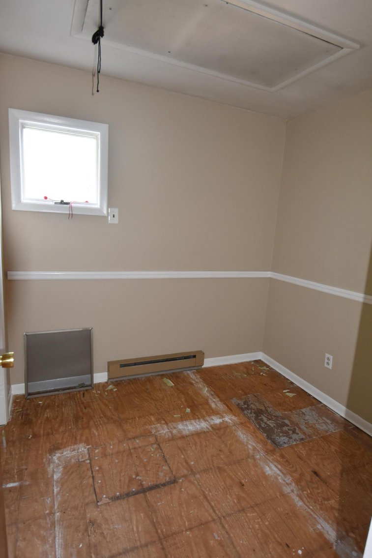 Image for Commercial Real Estate | Frey Auto Repair Shop | 1669 N. Old Bethlehem Pike, Quakertown, Pa. 18951 | November  4, 2021 at 4:00 PM