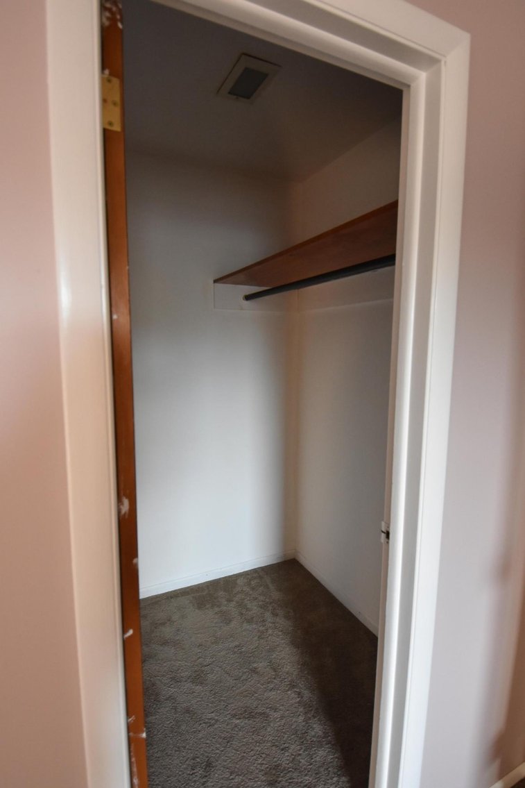 Image for Commercial Real Estate | Frey Auto Repair Shop | 1669 N. Old Bethlehem Pike, Quakertown, Pa. 18951 | November  4, 2021 at 4:00 PM