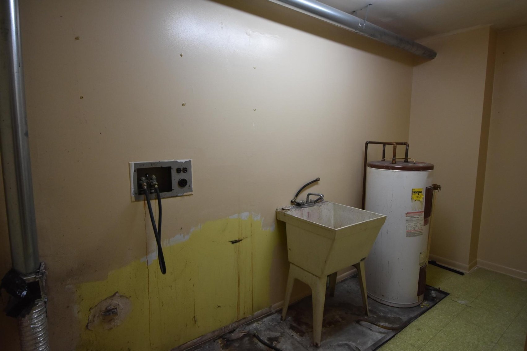 Image for Commercial Real Estate | Frey Auto Repair Shop | 1669 N. Old Bethlehem Pike, Quakertown, Pa. 18951 | November  4, 2021 at 4:00 PM