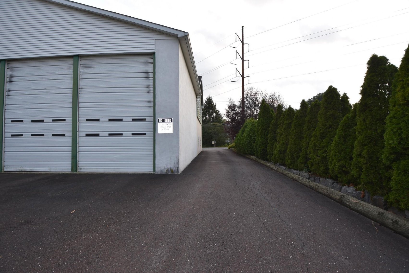 Image for Commercial Real Estate | Frey Auto Repair Shop | 1669 N. Old Bethlehem Pike, Quakertown, Pa. 18951 | November  4, 2021 at 4:00 PM