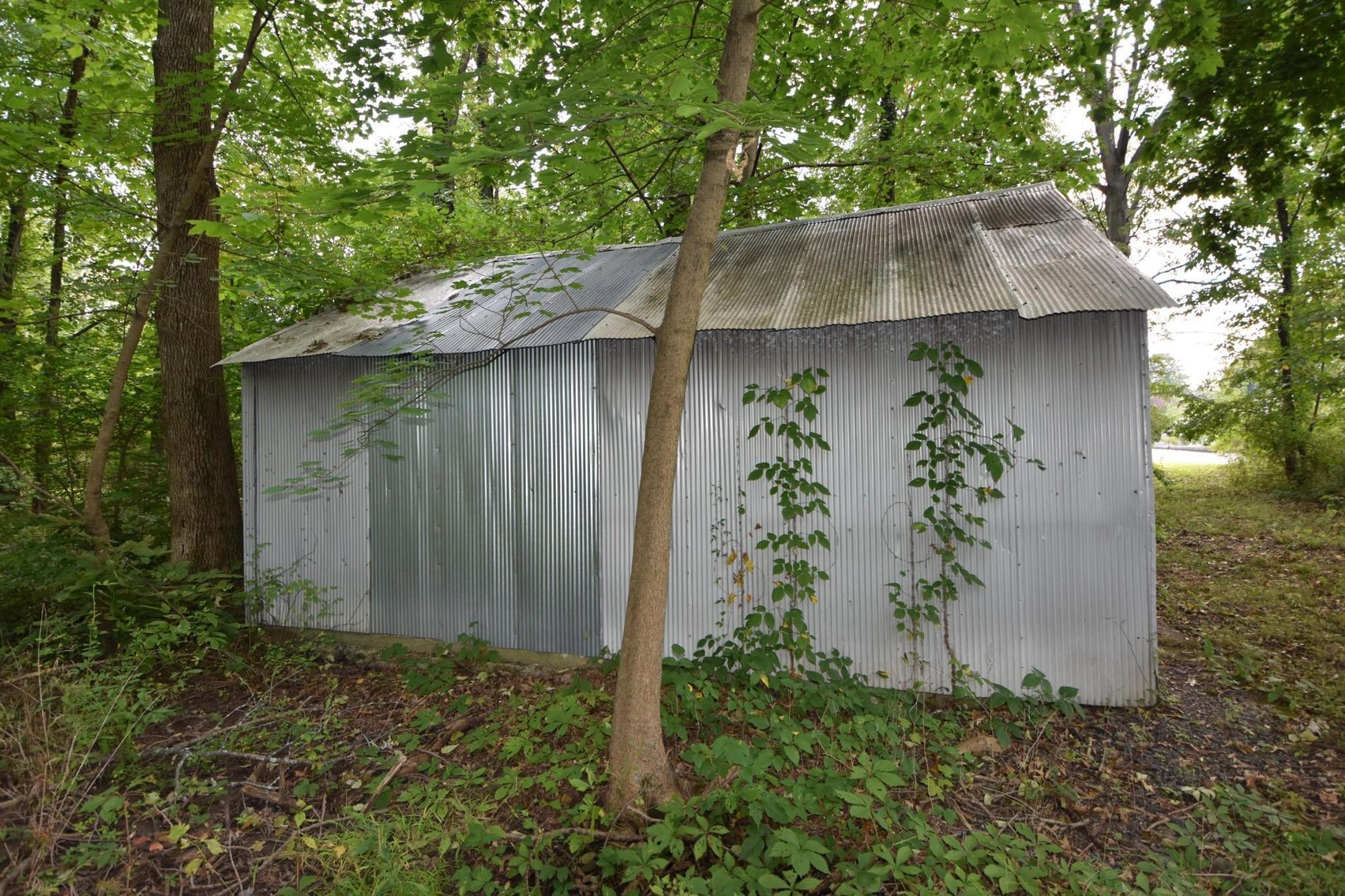 Image for Commercial Real Estate | Frey Auto Repair Shop | 1669 N. Old Bethlehem Pike, Quakertown, Pa. 18951 | November  4, 2021 at 4:00 PM