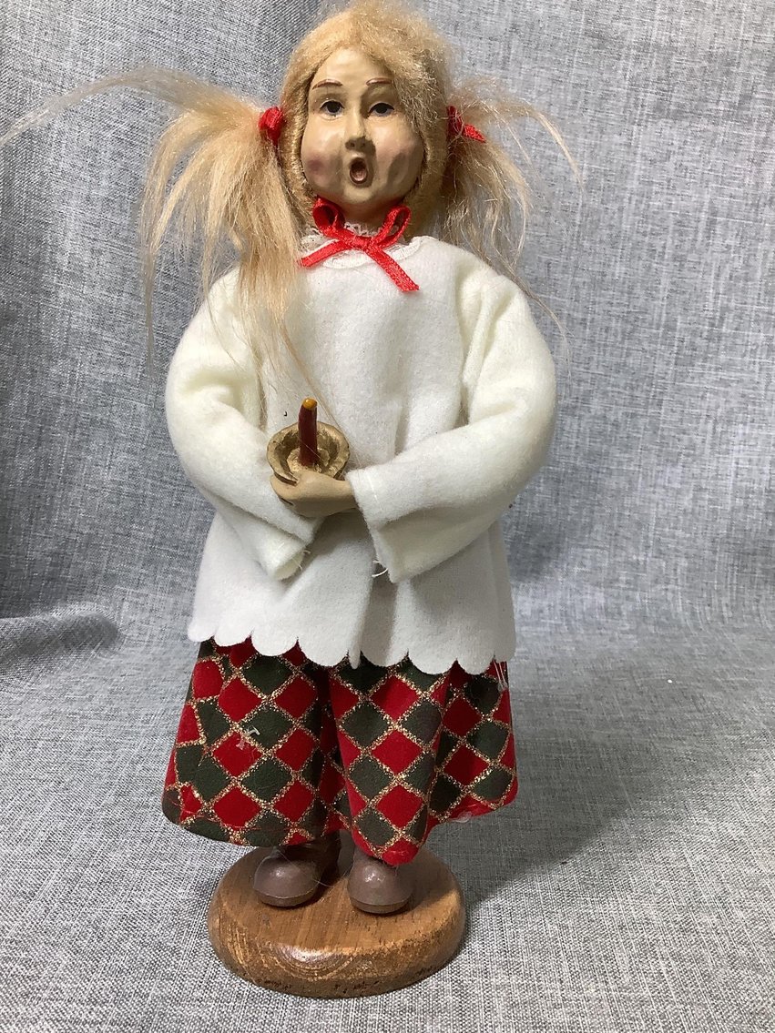 Image for Caroler Dolls