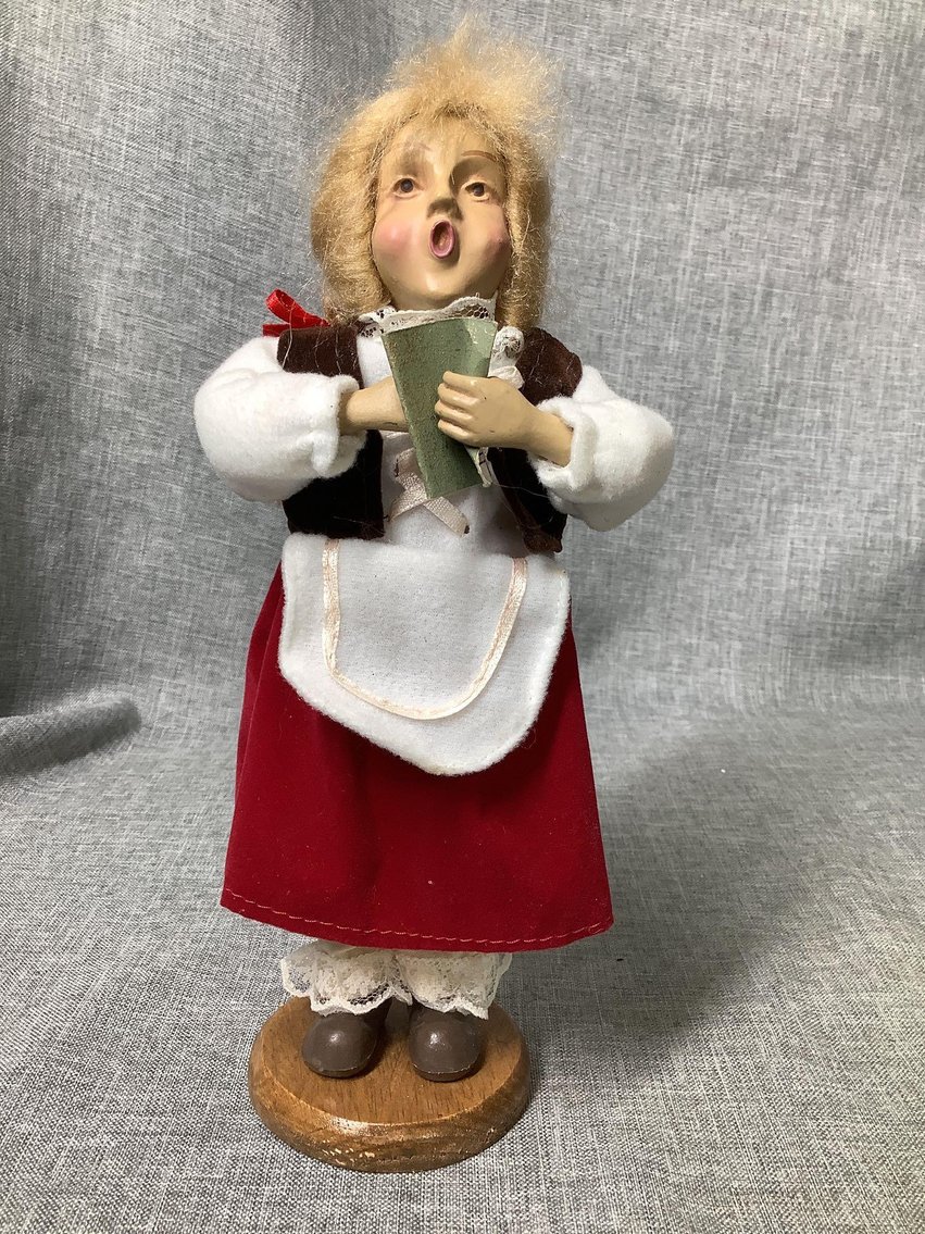 Image for Caroler Dolls