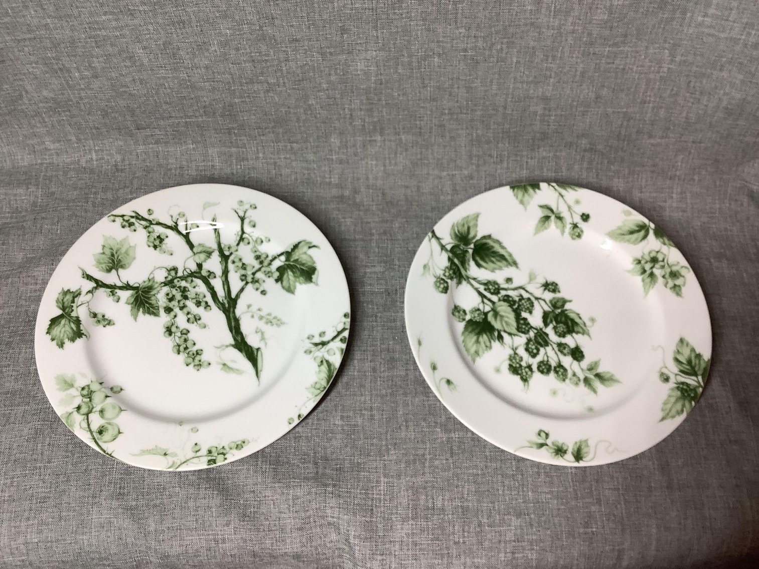 Image for Williams Sonoma Plates