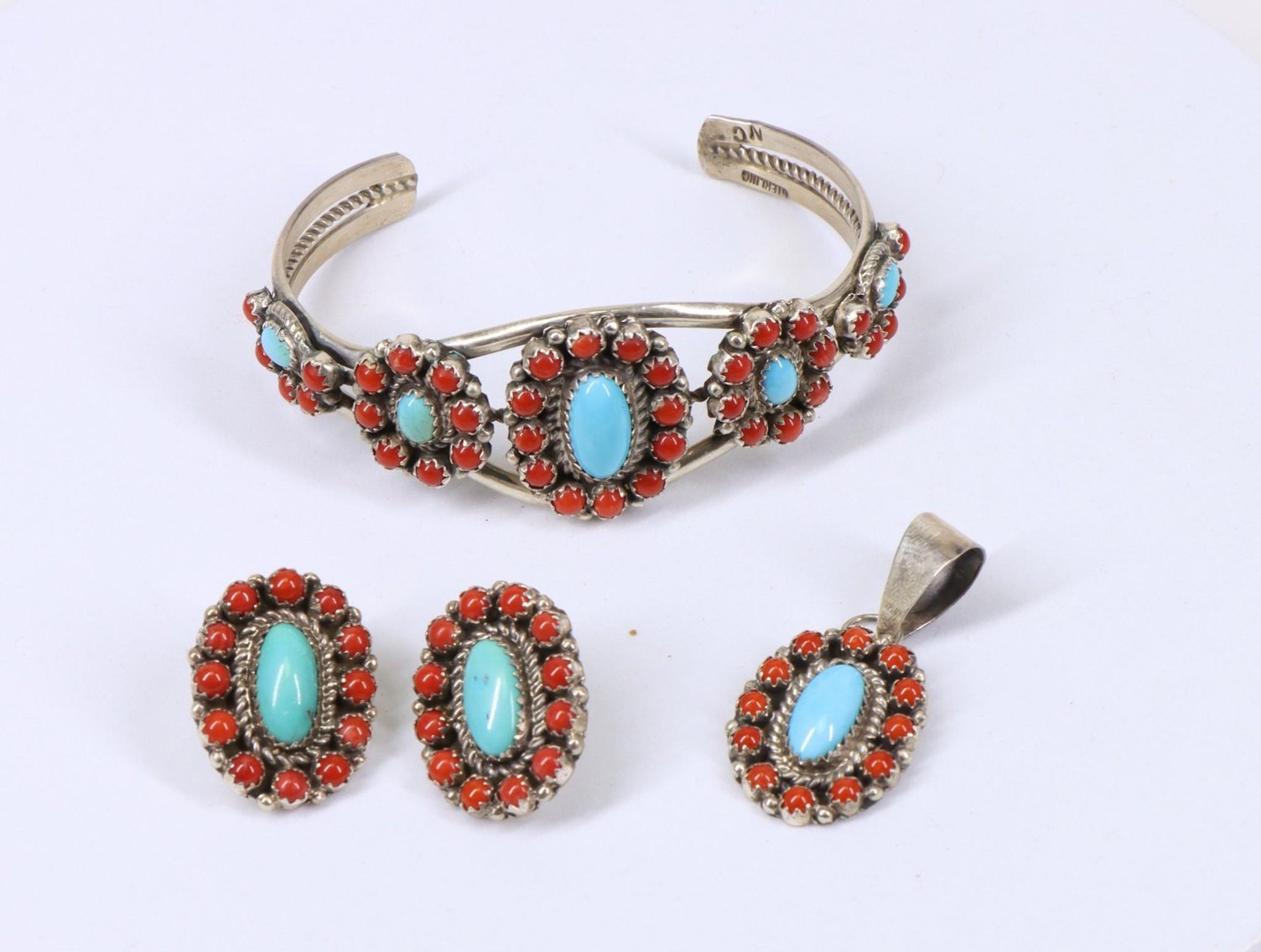 Image for Jewelry | January 26, 2022 8:00PM