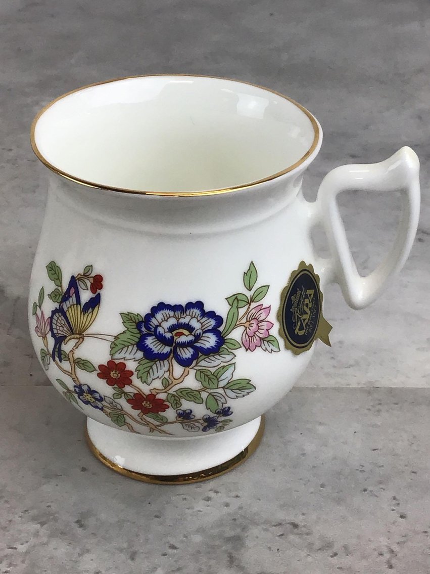 Image for Hammersley Tea Set, Lefton Lamp & Irish Blessing Music Boxes