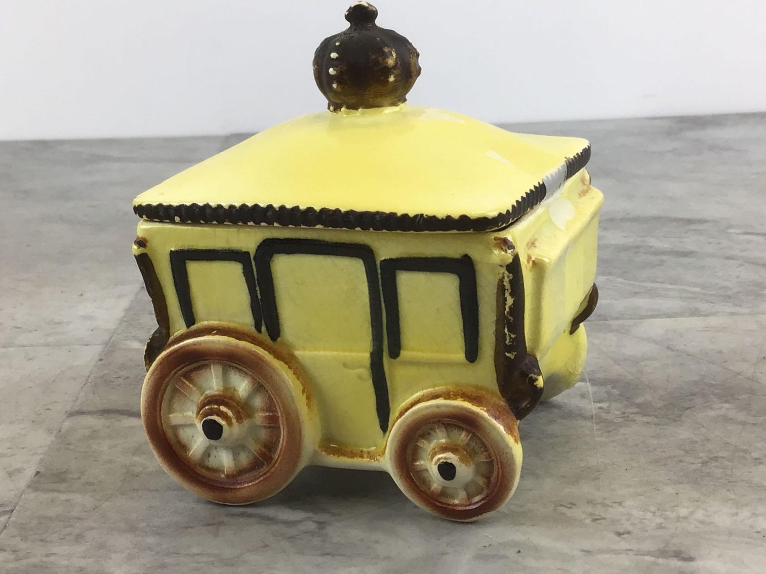 Image for Hammersley Tea Set, Lefton Lamp & Irish Blessing Music Boxes