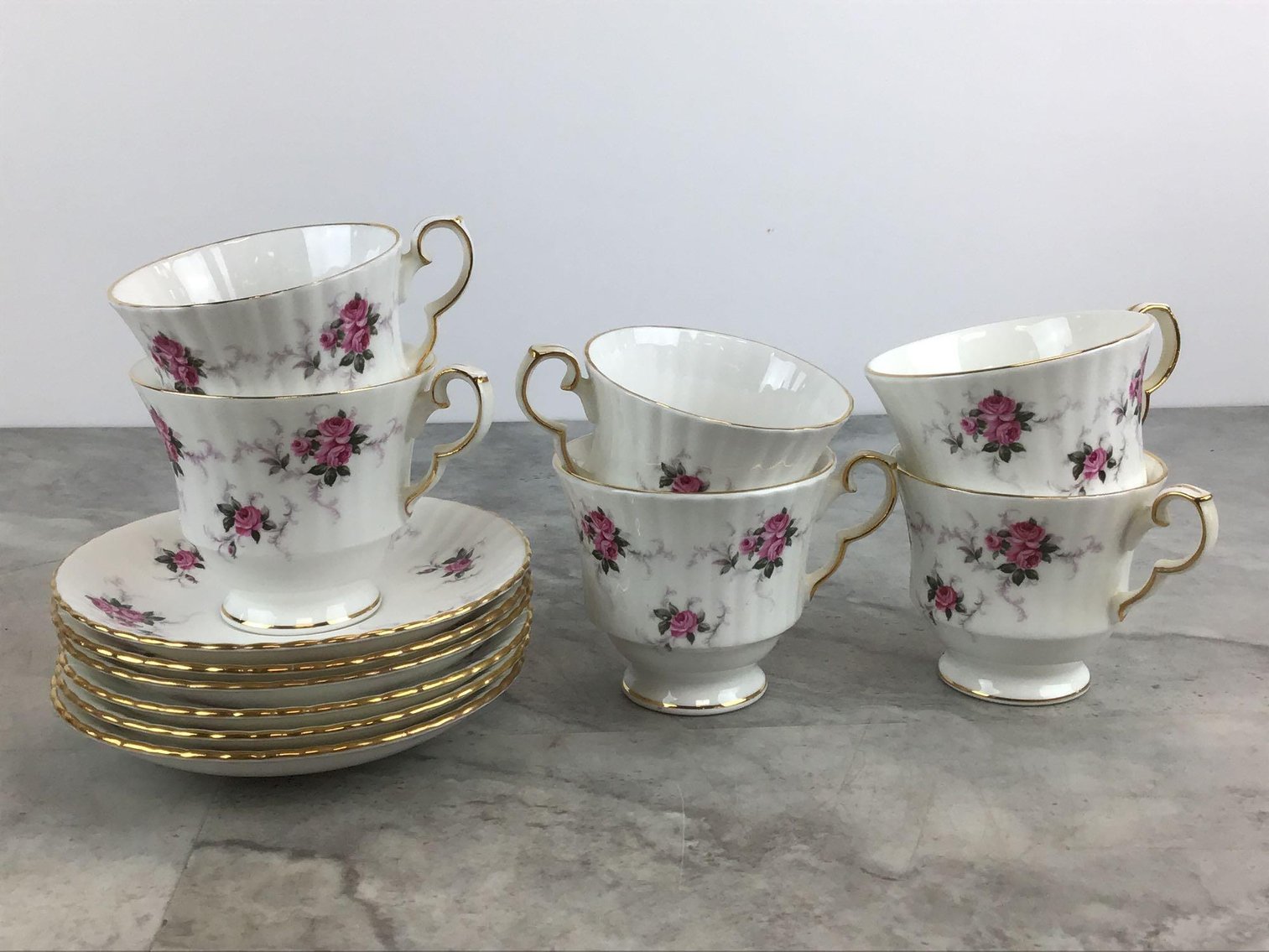 Image for Hammersley Tea Set, Lefton Lamp & Irish Blessing Music Boxes