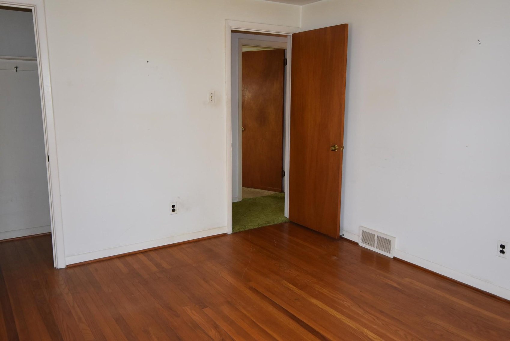 Image for Real Estate | 229 Lower Valley Road, North Wales, PA 19454 | May 26, 2022 at 4:00 PM