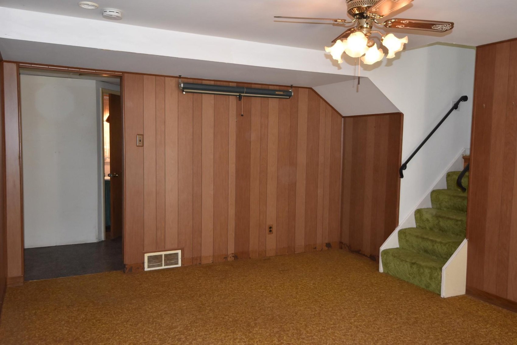 Image for Real Estate | 229 Lower Valley Road, North Wales, PA 19454 | May 26, 2022 at 4:00 PM