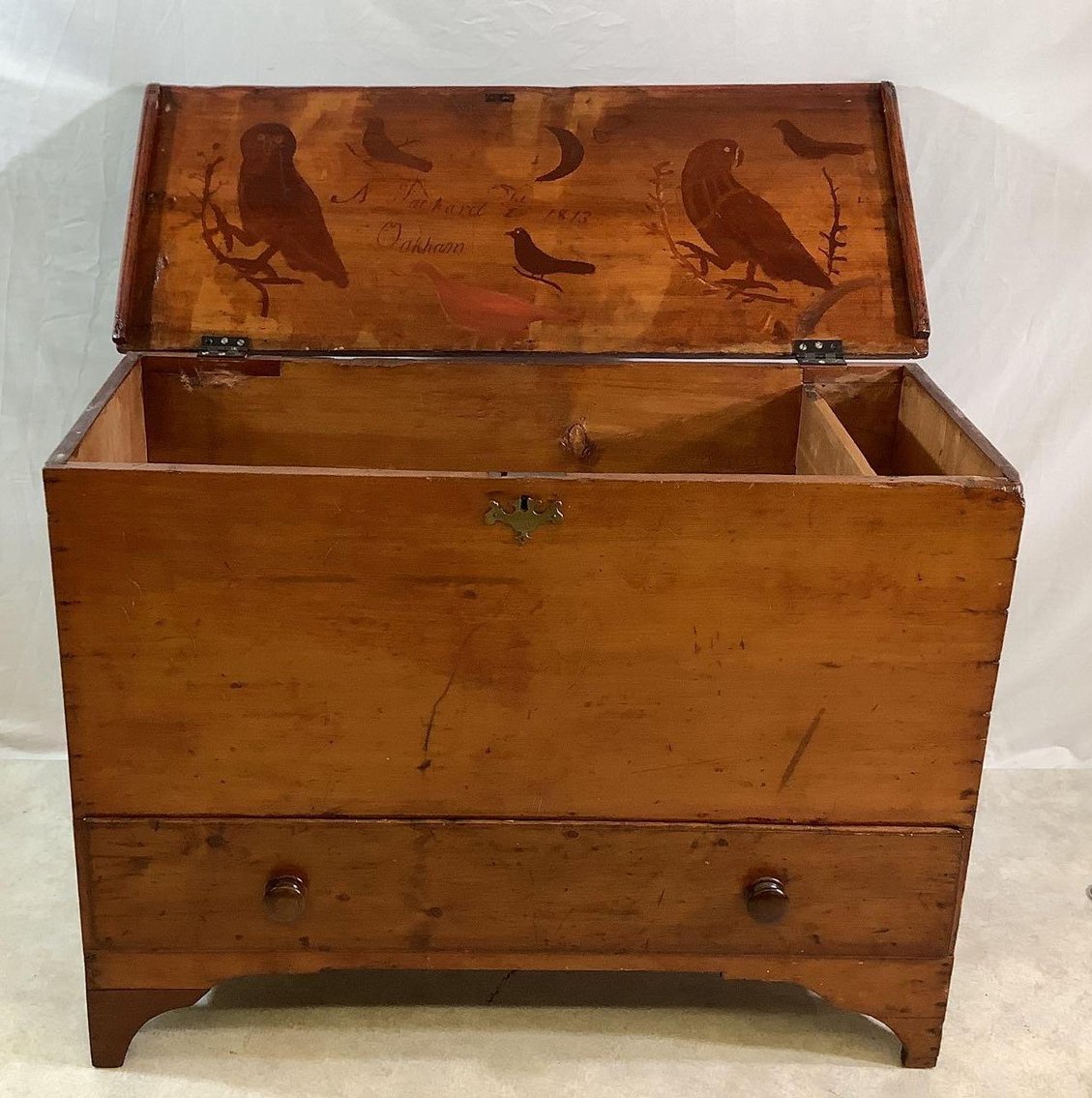 Image for Decorated Blanket Chest with Sigle Drawer