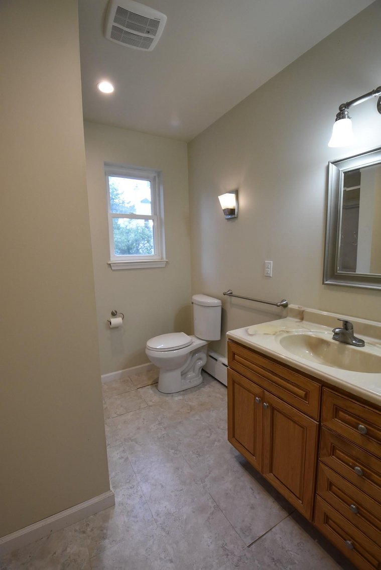 Image for Real Estate | 1640 Clearview Rd., Lansdale, Pa. 19446 at 4:00 PM