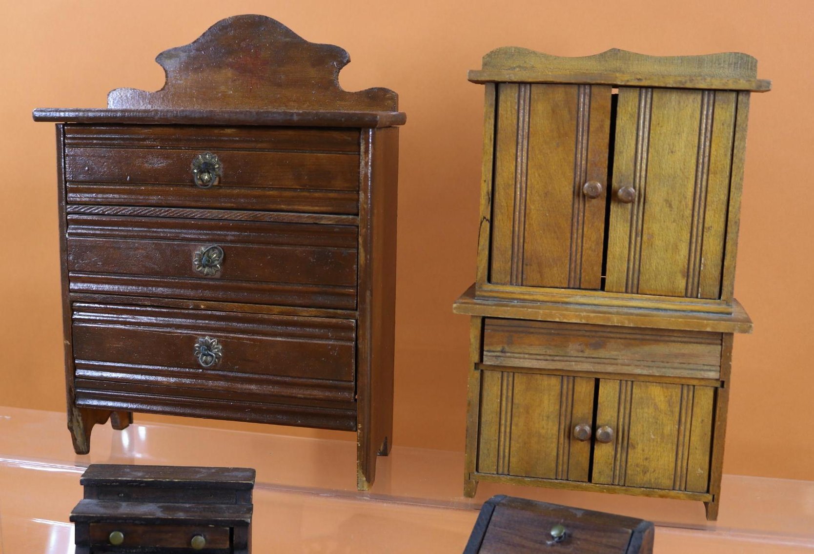 Image for MINIATURES/FURNITURE.