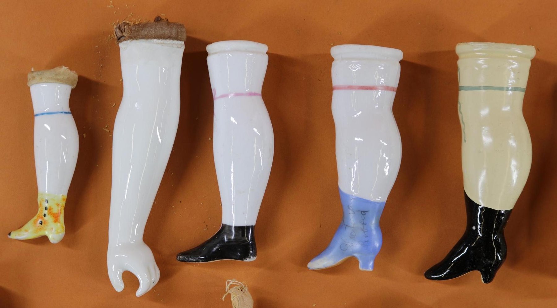 Image for CHINA DOLL BODY PARTS.