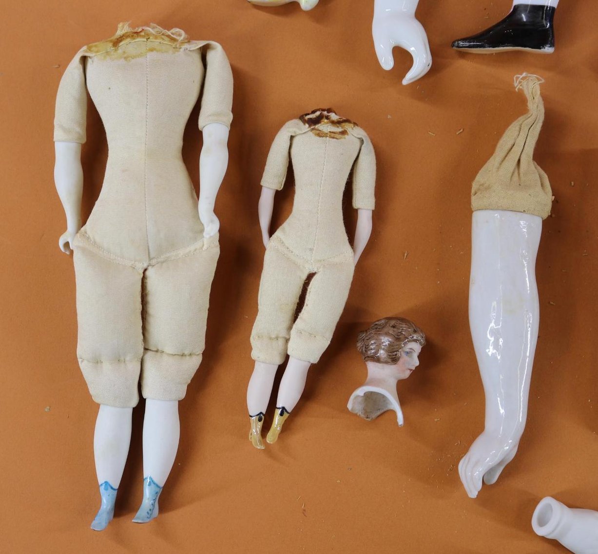 Image for CHINA DOLL BODY PARTS.