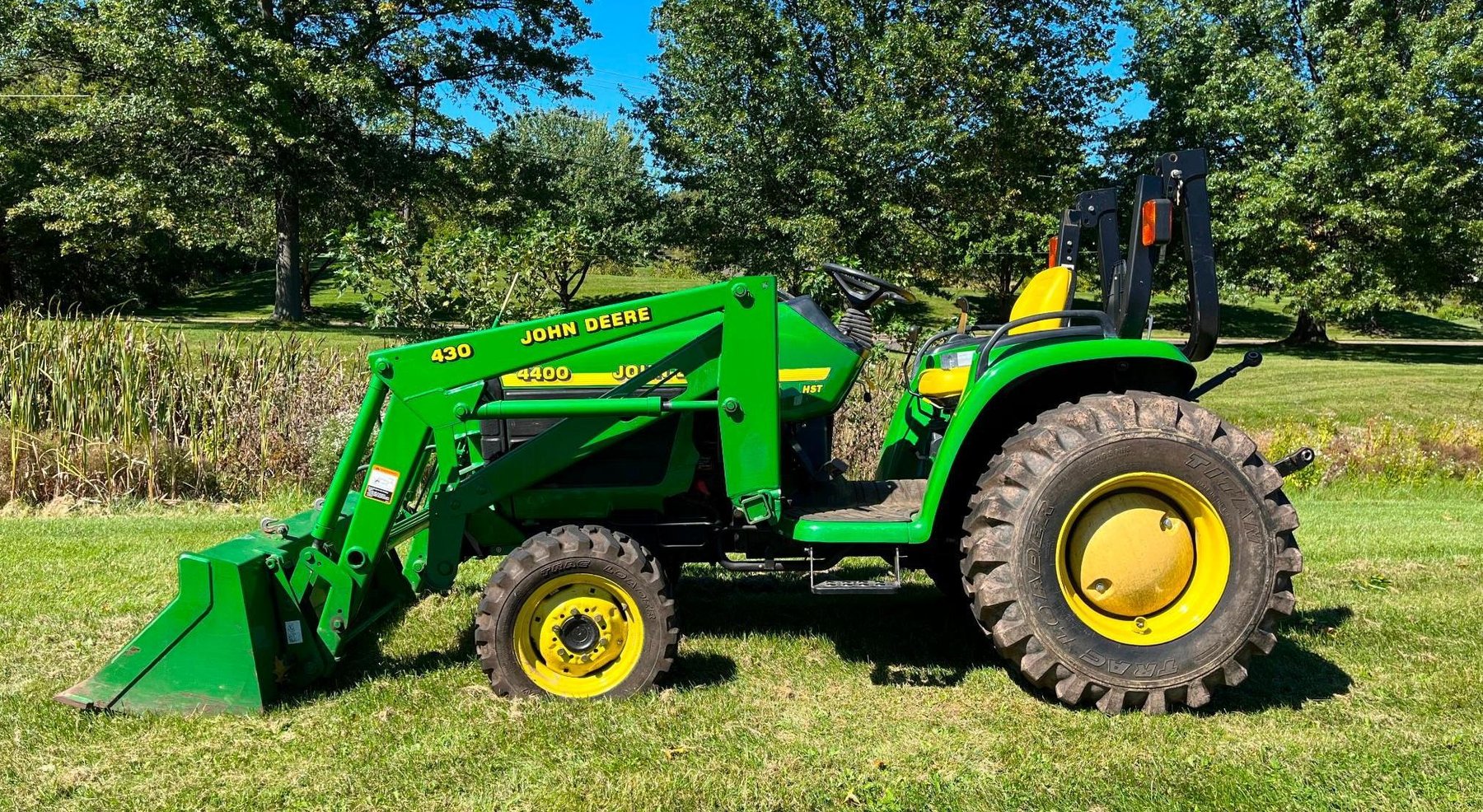 Image for John Deere 4400 HST 430