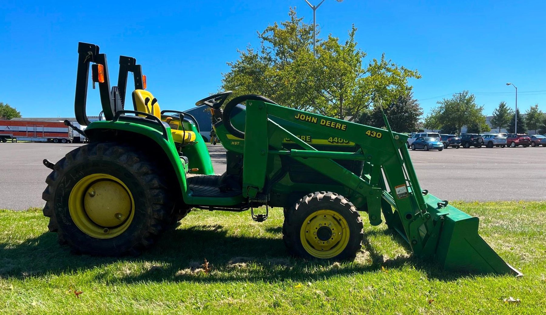 Image for John Deere 4400 HST 430