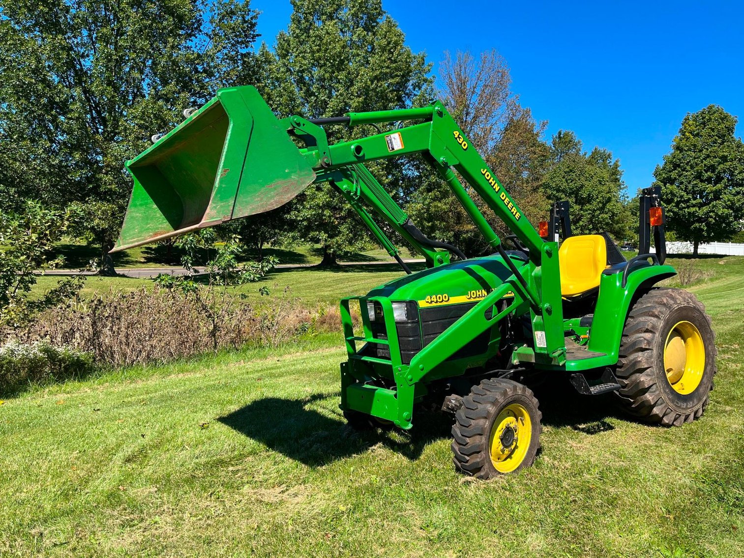 Image for John Deere 4400 HST 430
