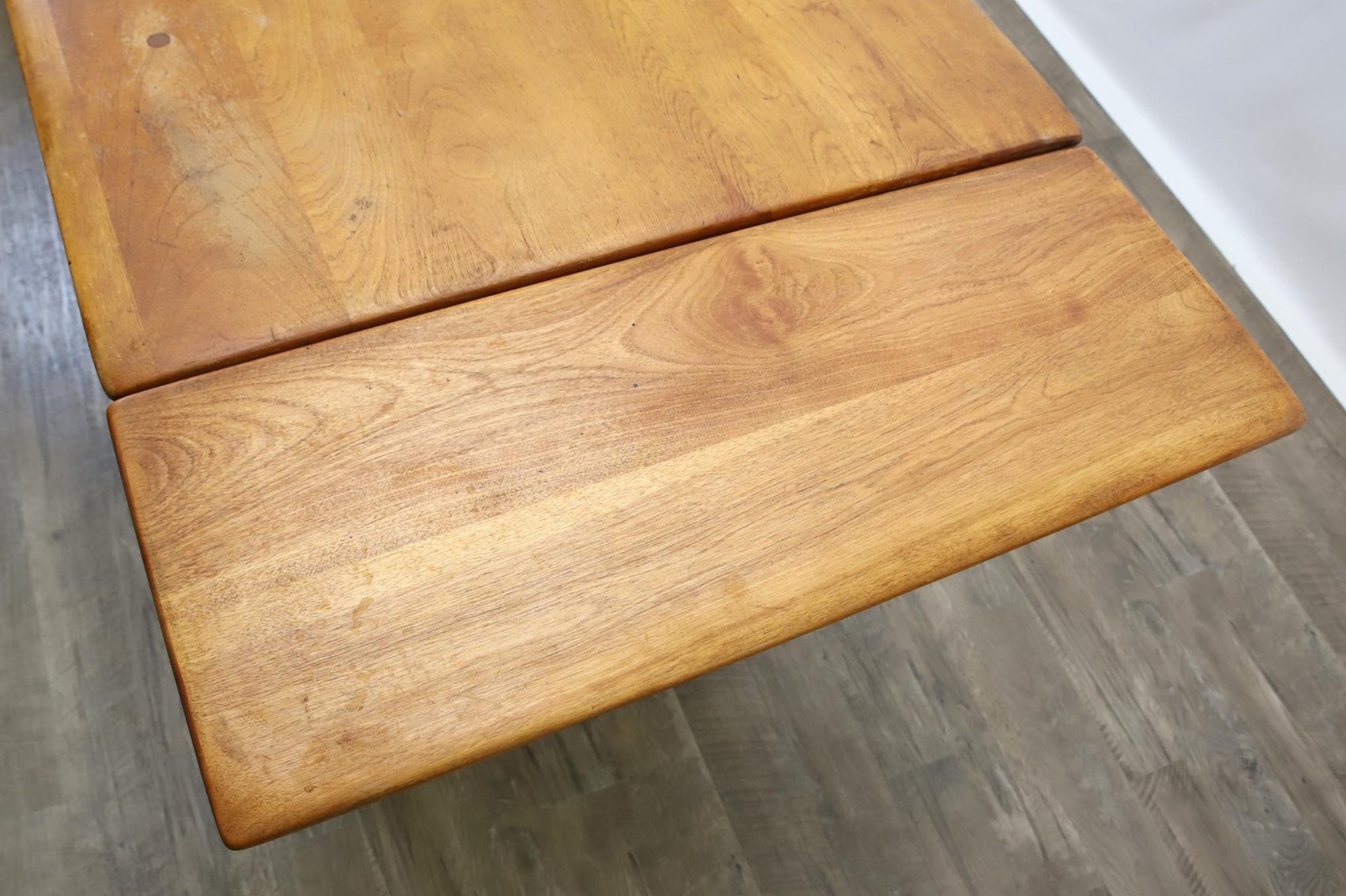 Image for Cushman Colonial Creations Dining Table