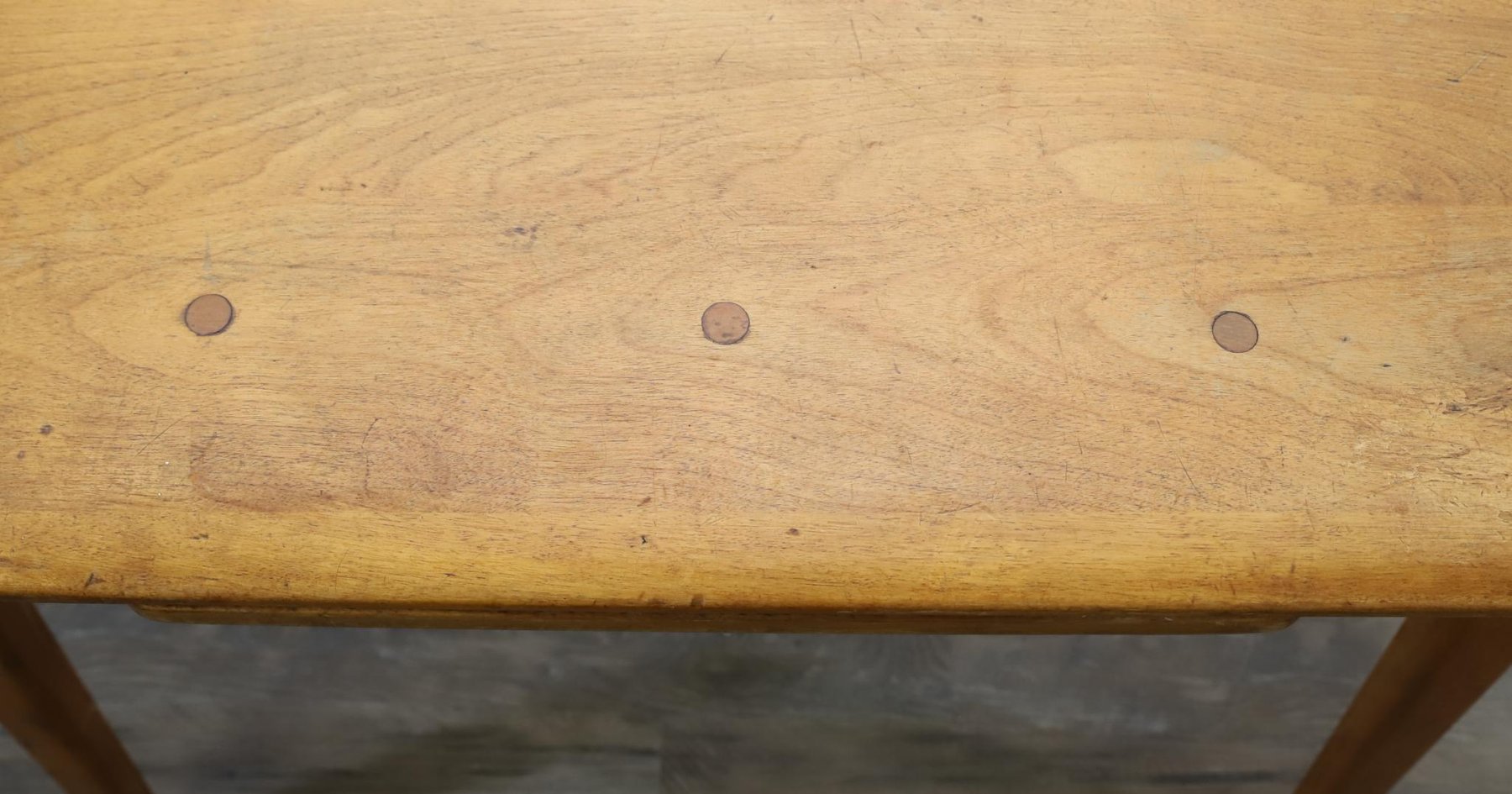 Image for Cushman Colonial Creations Dining Table