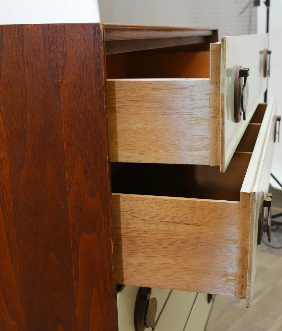 Image for Distinctive Furniture by Stanley Chest of Drawers