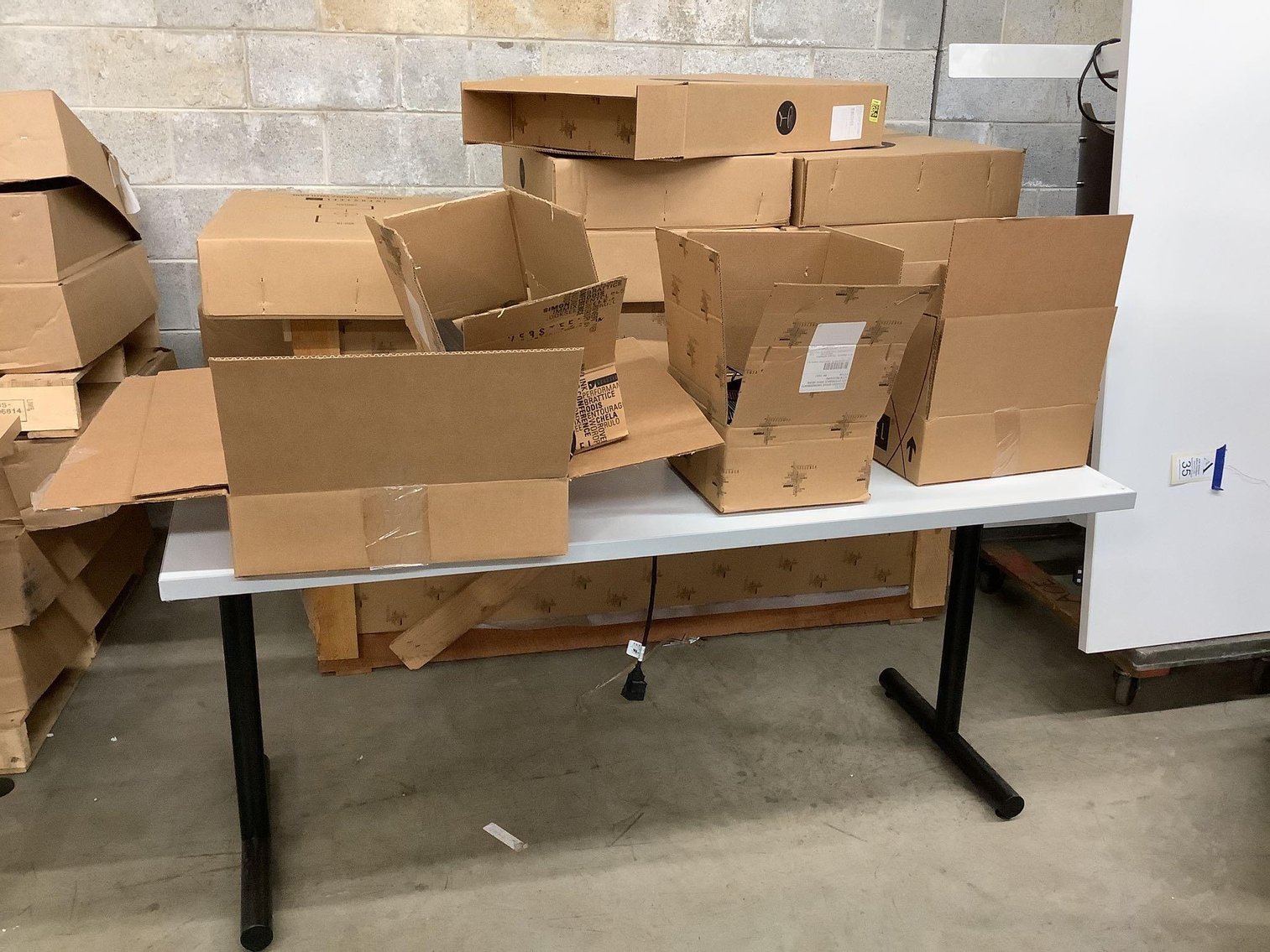 Image for Versteel Tables and Extra Parts