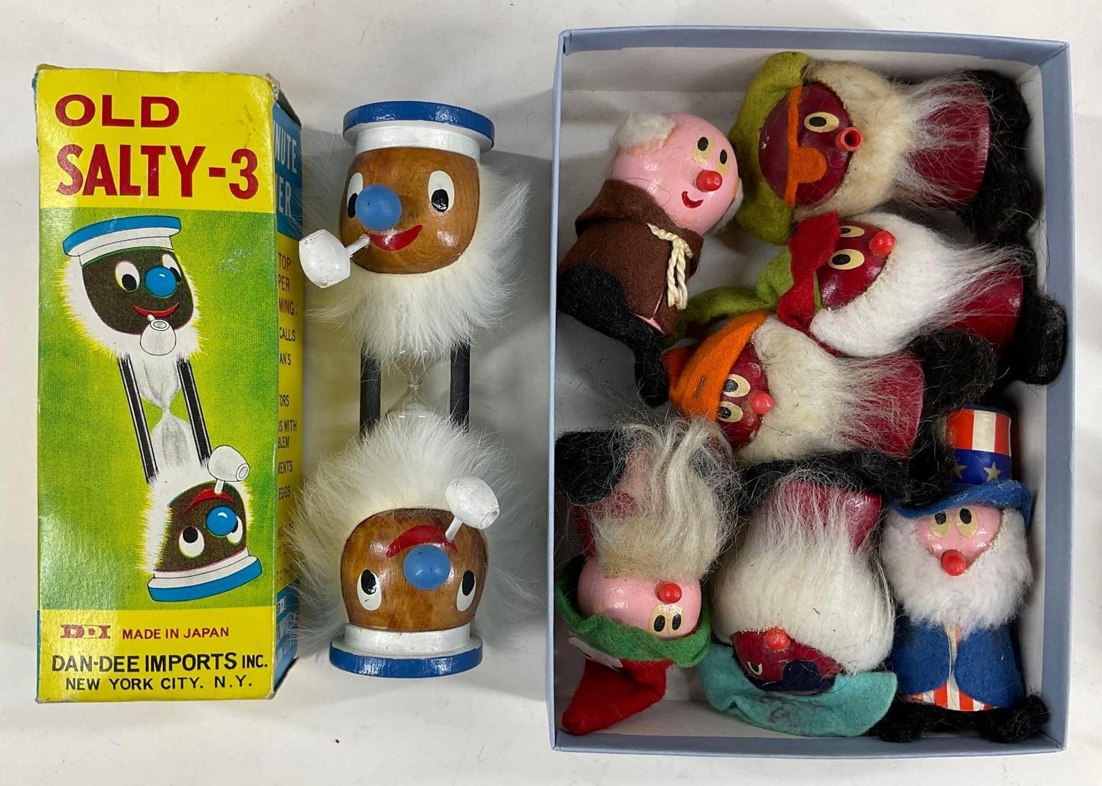 Image for LOT OF DOLLS.