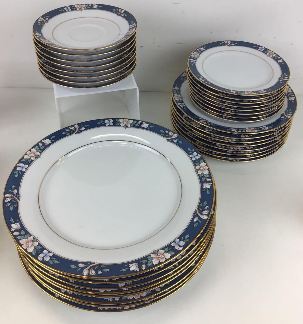 Image for Noritake Bone China Set