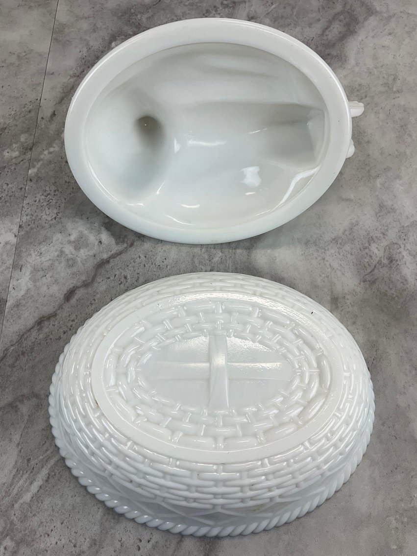 Image for Nesting Hen Dishes